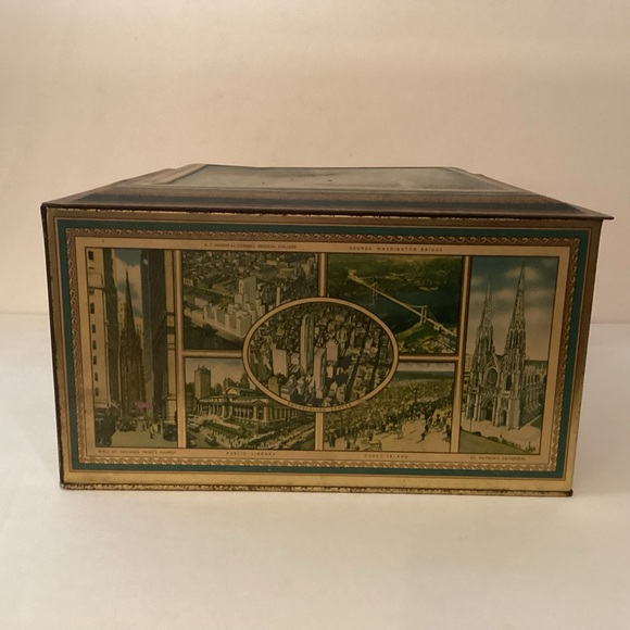Vintage 1930’s Biscuit Tin Aeroplane View Of Manhattan Island hinged box - Picture 4 of 12
